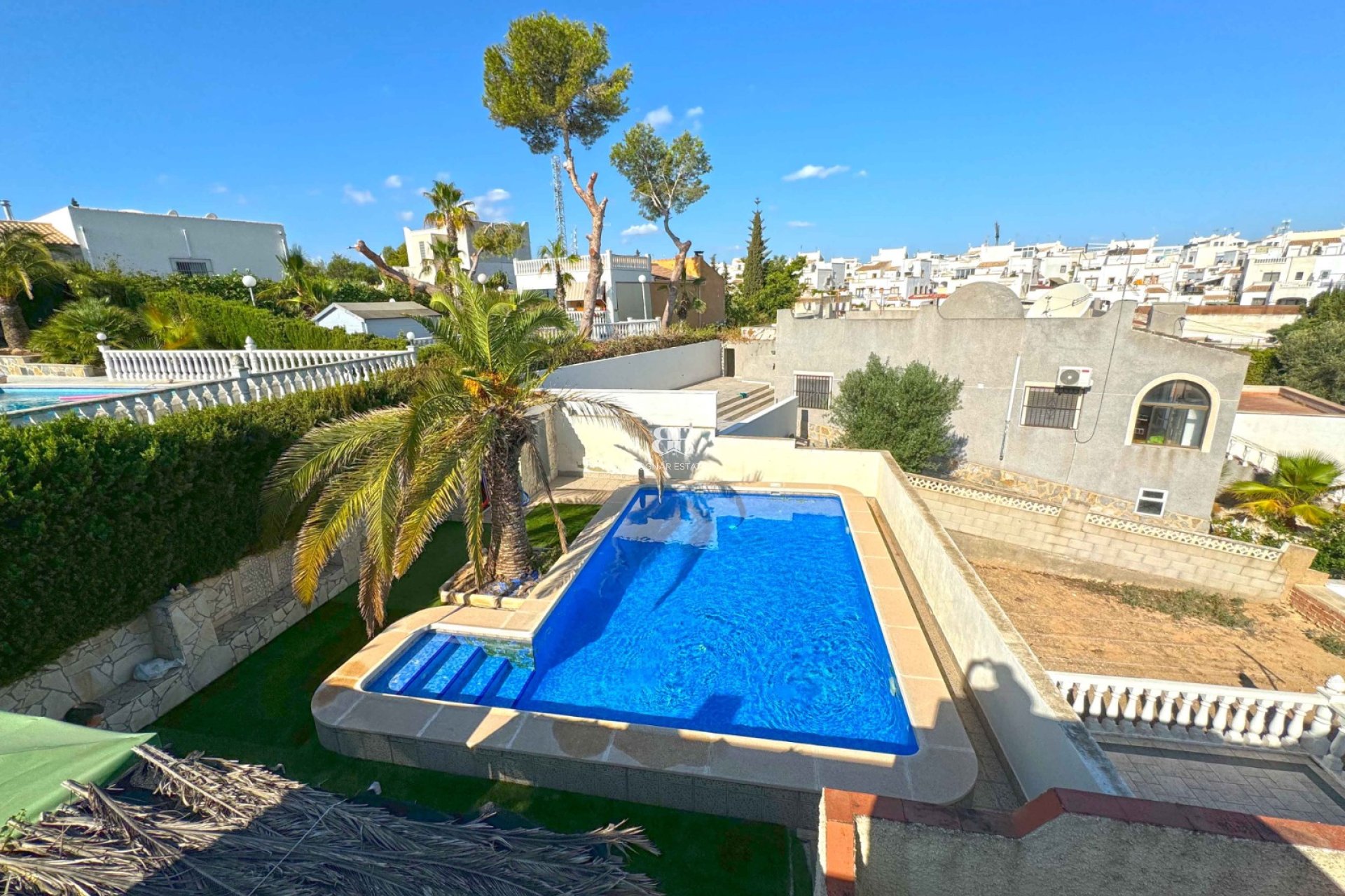 Wiederverkauf - Villa -
Torrevieja - Los Balcones - Los Altos del Edén