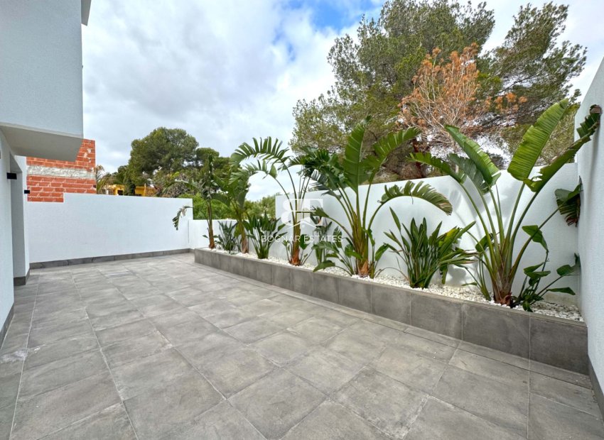 Wiederverkauf - Villa -
Torrevieja - Los Balcones - Los Altos del Edén