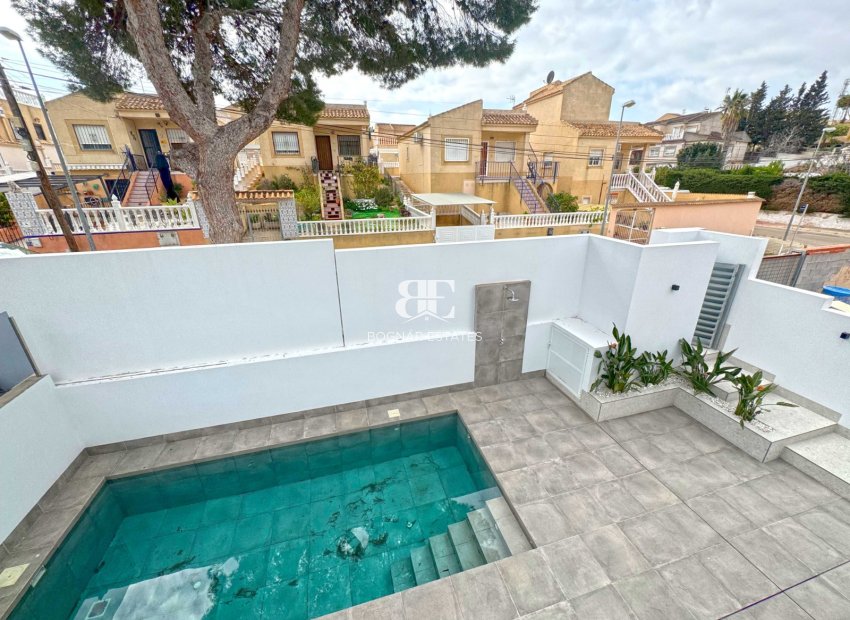Wiederverkauf - Villa -
Torrevieja - Los Balcones - Los Altos del Edén