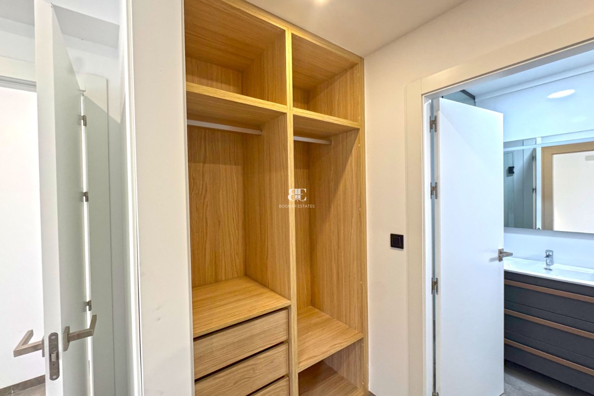 Wiederverkauf - Villa -
Torrevieja - Los Balcones - Los Altos del Edén