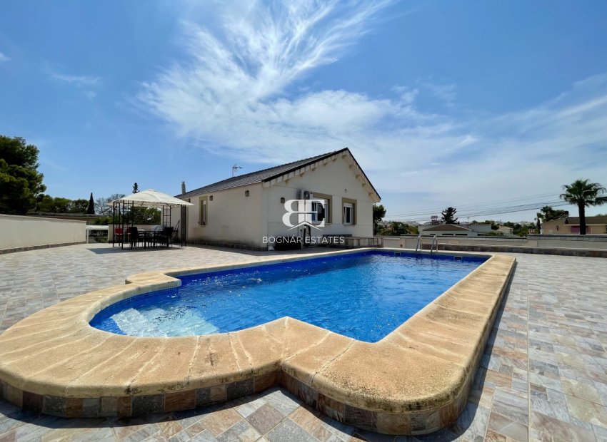 Wiederverkauf - Villa -
Torrevieja - Los Balcones