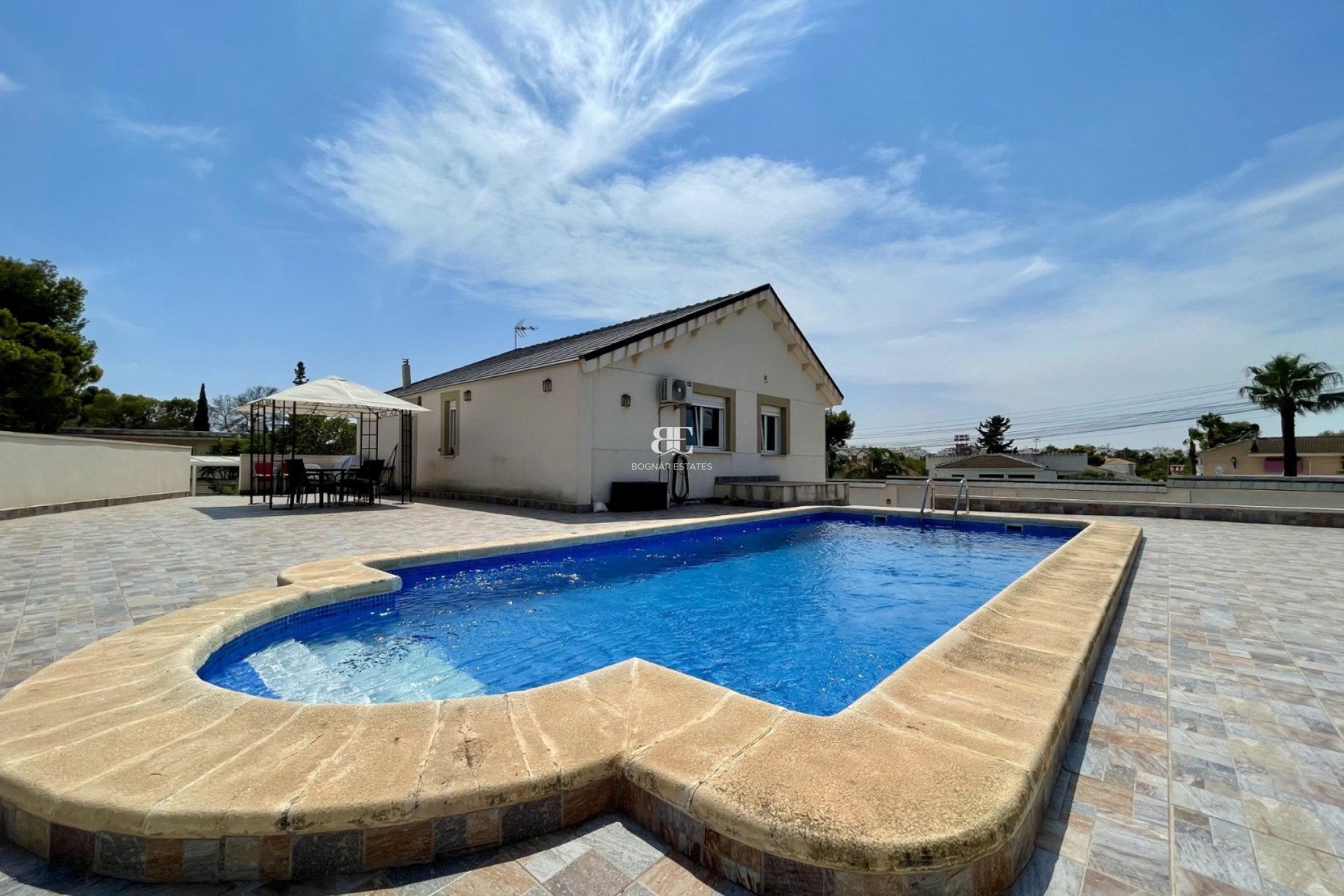 Wiederverkauf - Villa -
Torrevieja - Los Balcones