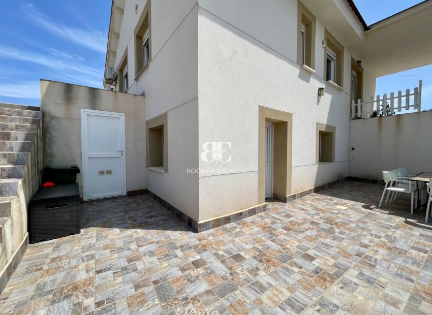 Wiederverkauf - Villa -
Torrevieja - Los Balcones