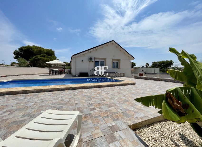 Wiederverkauf - Villa -
Torrevieja - Los Balcones