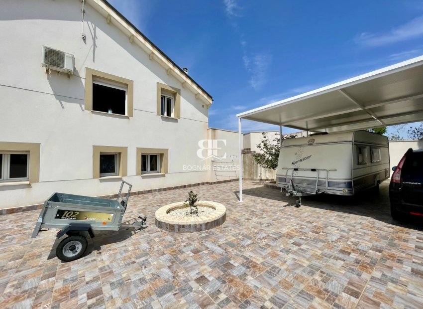 Wiederverkauf - Villa -
Torrevieja - Los Balcones