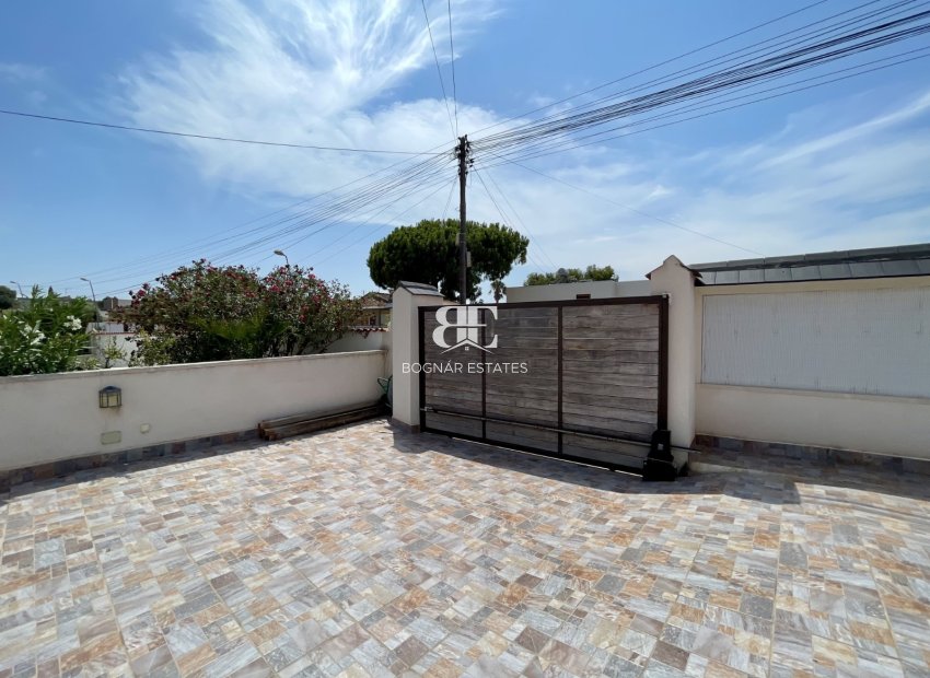 Wiederverkauf - Villa -
Torrevieja - Los Balcones