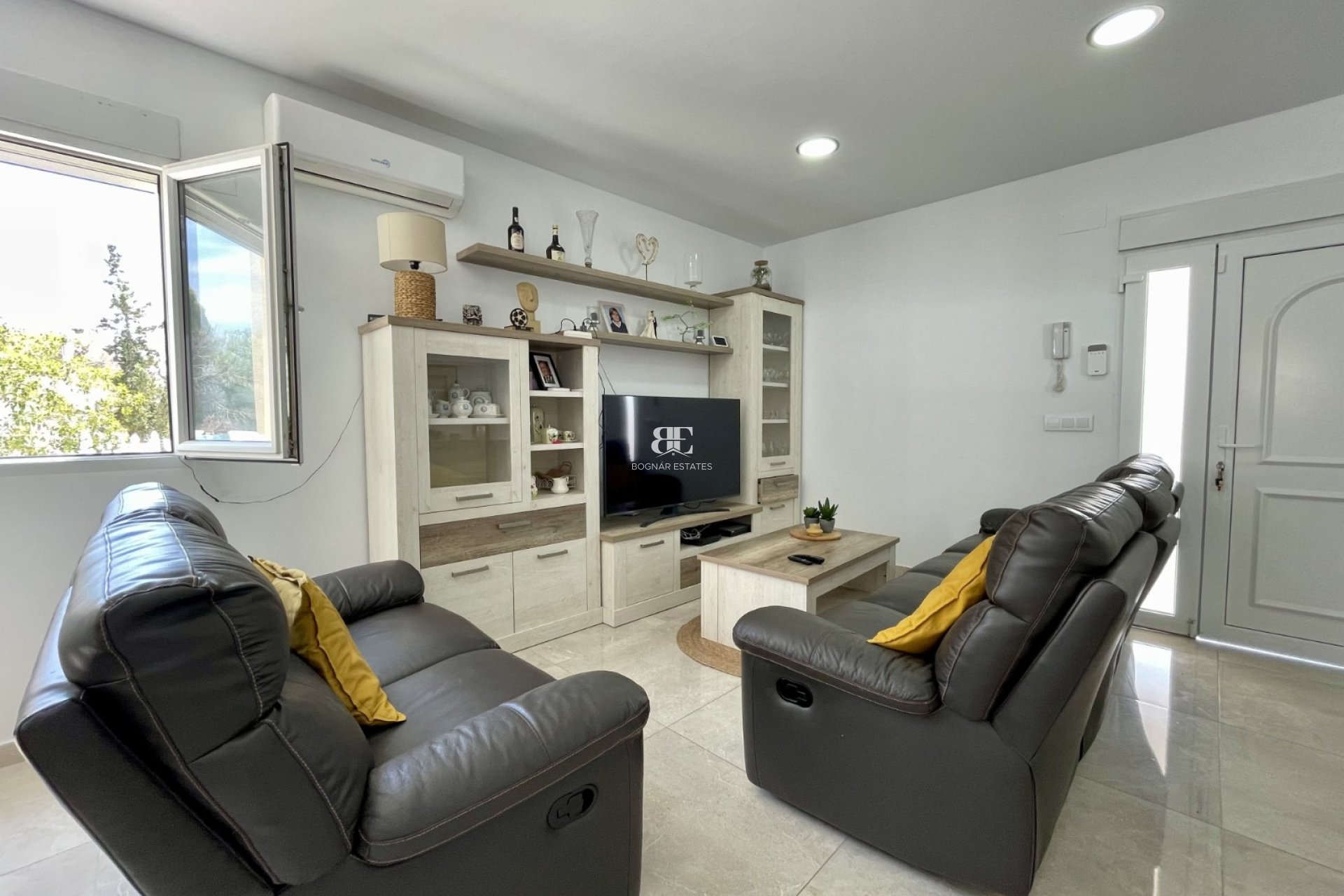 Wiederverkauf - Villa -
Torrevieja - Los Balcones