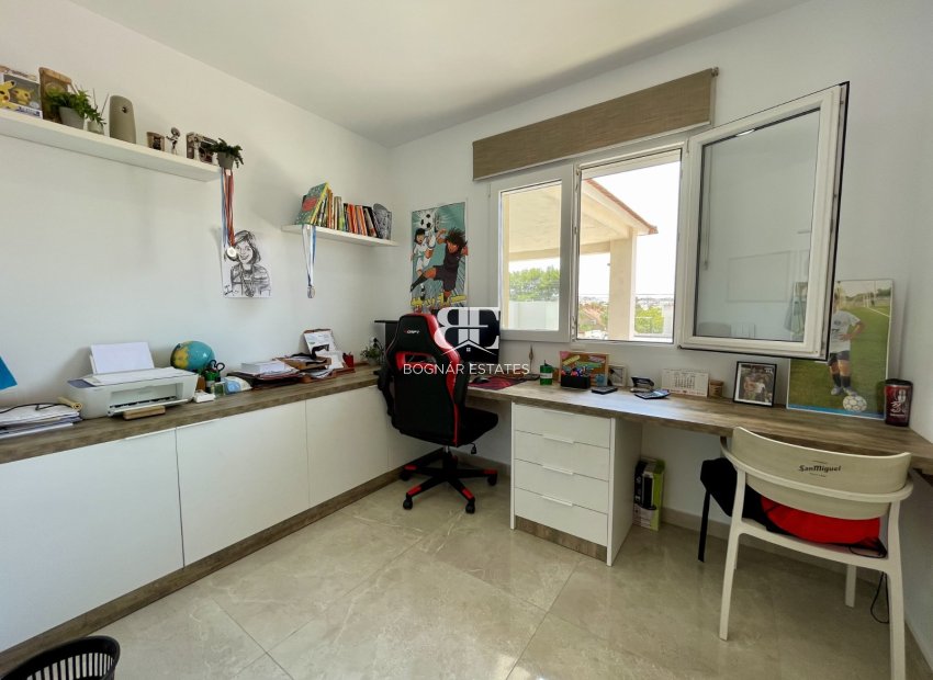 Wiederverkauf - Villa -
Torrevieja - Los Balcones