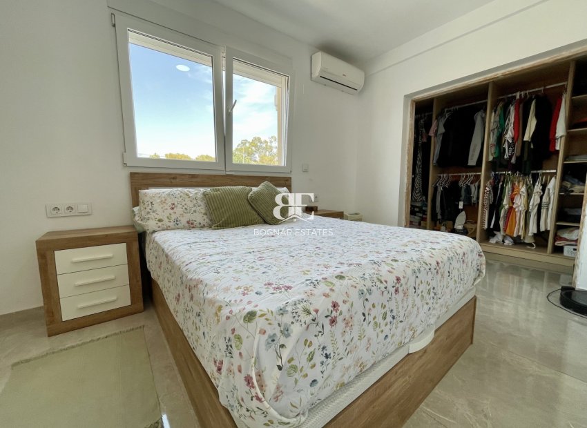 Wiederverkauf - Villa -
Torrevieja - Los Balcones