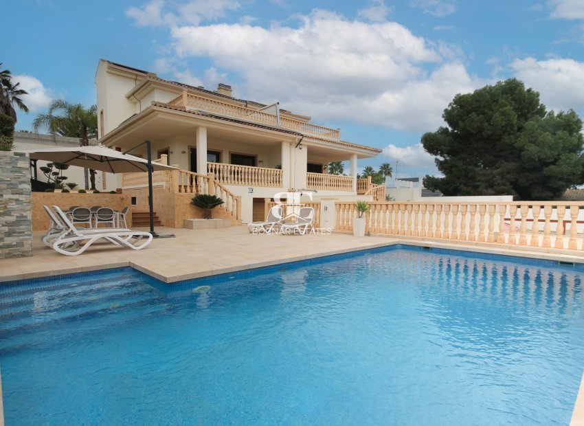 Wiederverkauf - Villa -
Torrevieja - Los Balcones