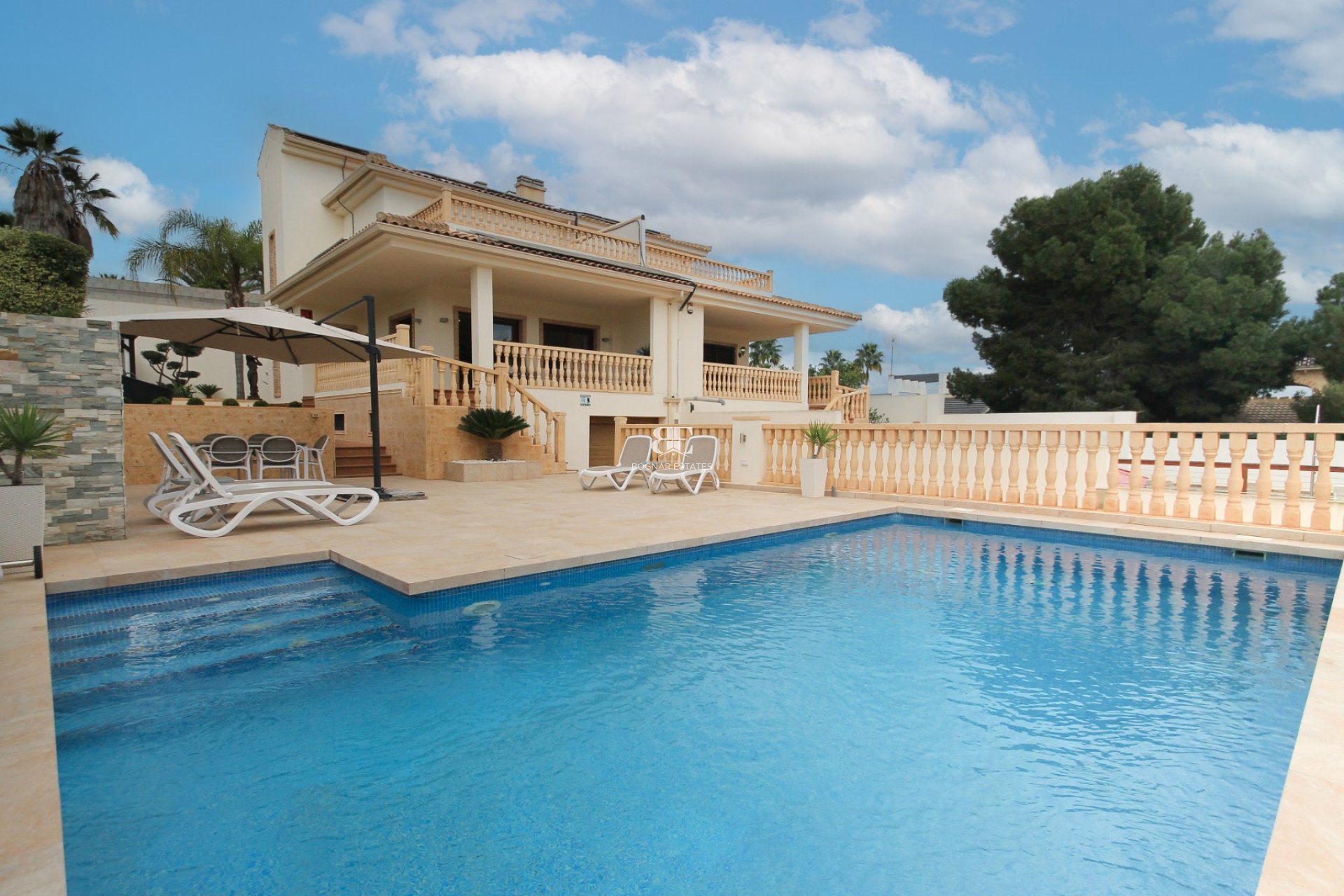 Wiederverkauf - Villa -
Torrevieja - Los Balcones