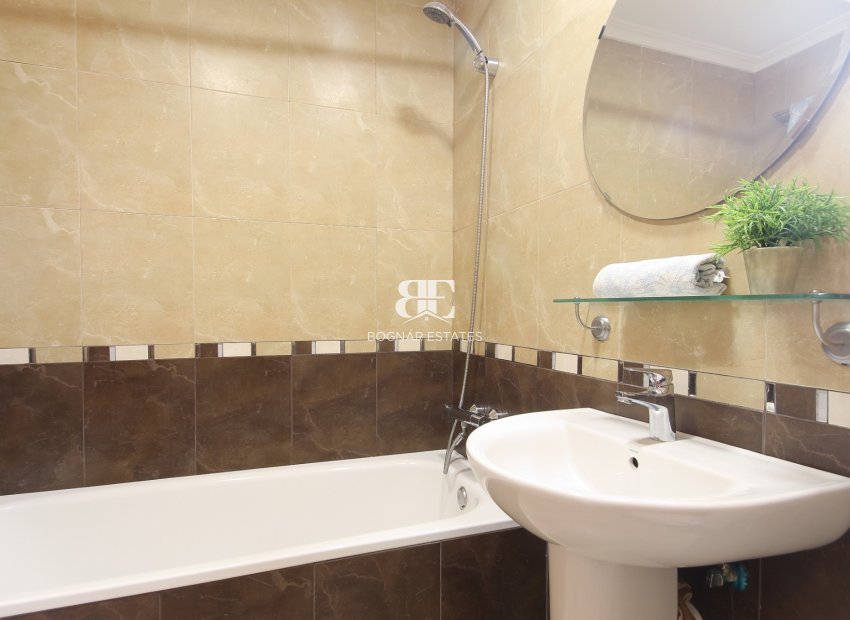 Wiederverkauf - Villa -
Torrevieja - Los Balcones