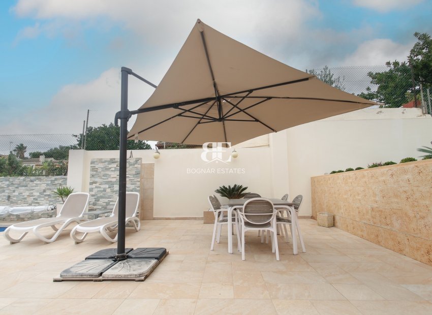 Wiederverkauf - Villa -
Torrevieja - Los Balcones