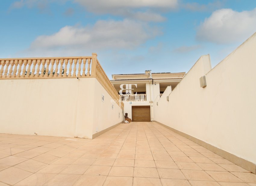 Wiederverkauf - Villa -
Torrevieja - Los Balcones