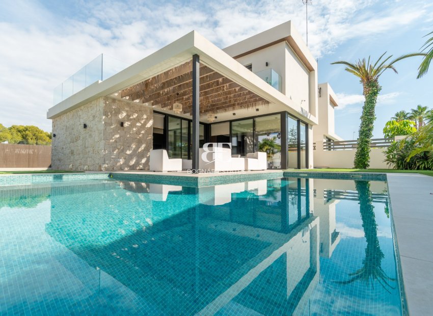 Wiederverkauf - Villa -
Torrevieja - Los Balcones
