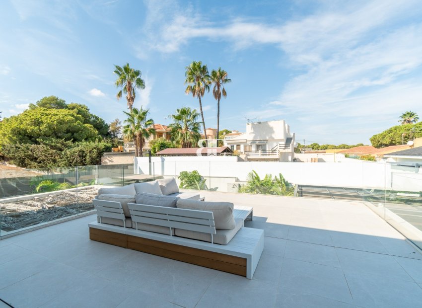 Wiederverkauf - Villa -
Torrevieja - Los Balcones