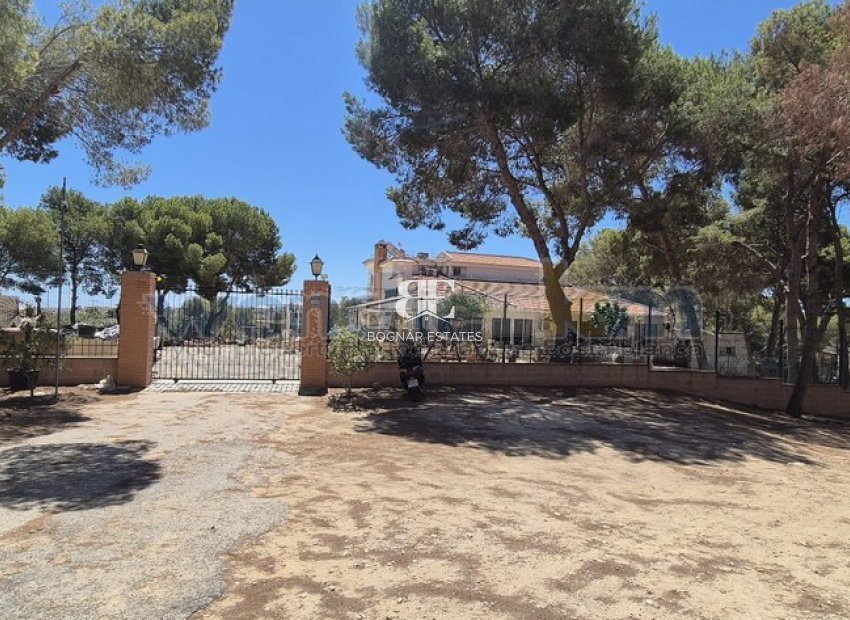 Wiederverkauf - Villa -
Torrevieja - Los Balcones