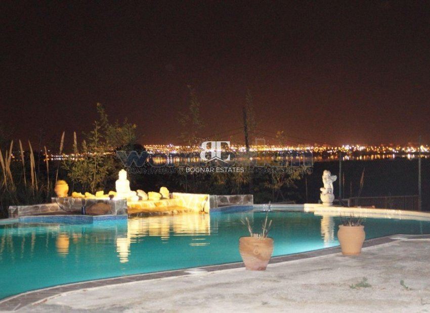 Wiederverkauf - Villa -
Torrevieja - Los Balcones