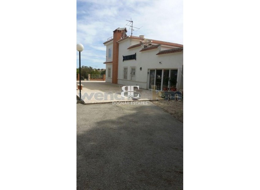 Wiederverkauf - Villa -
Torrevieja - Los Balcones