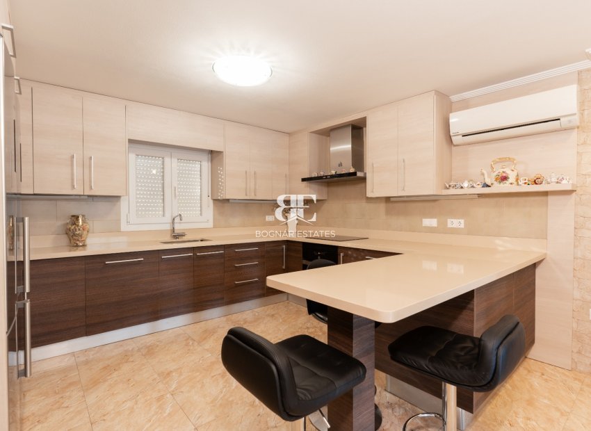 Wiederverkauf - Villa -
Torrevieja - Los Balcones