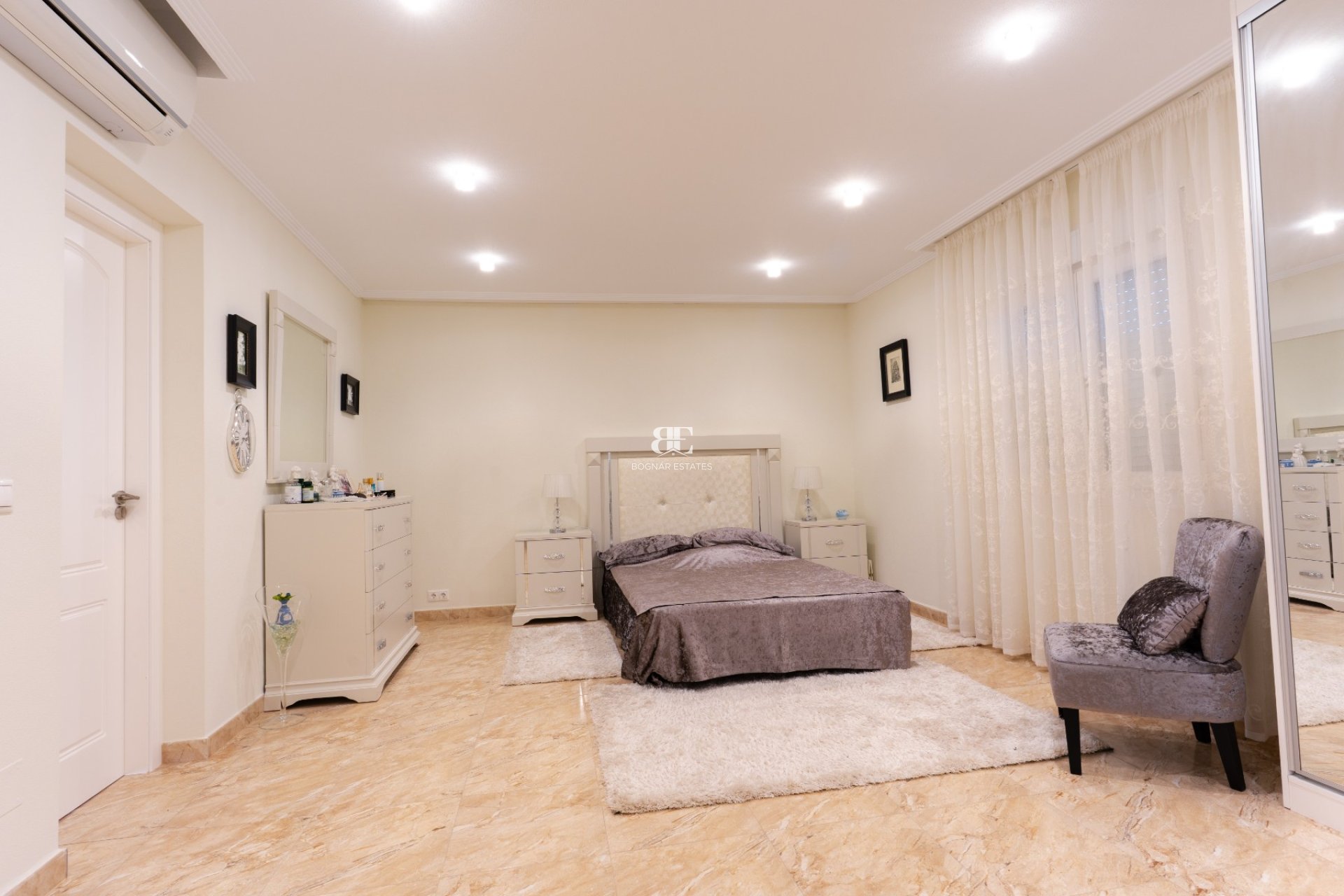 Wiederverkauf - Villa -
Torrevieja - Los Balcones