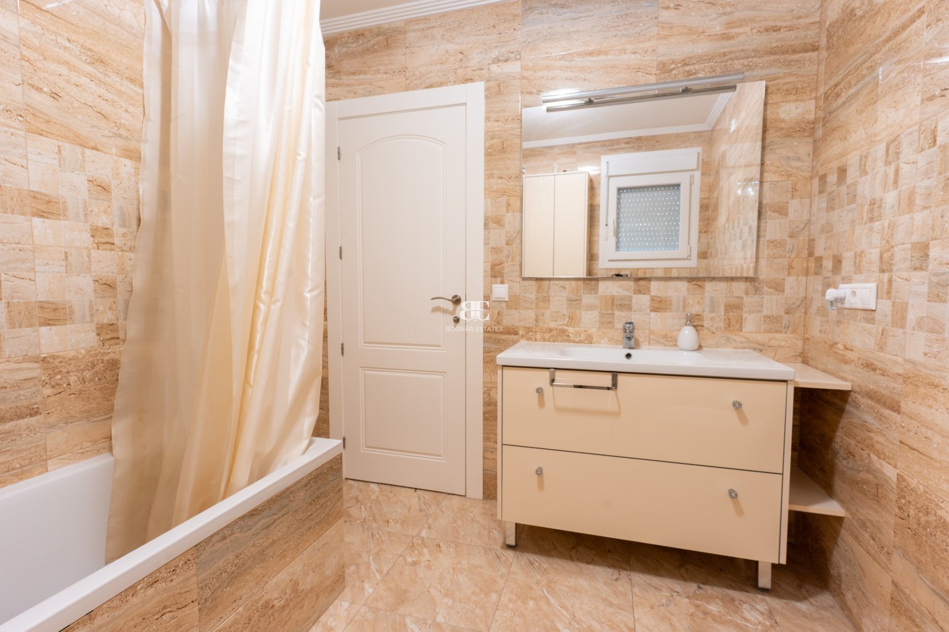 Wiederverkauf - Villa -
Torrevieja - Los Balcones