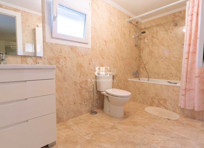 Wiederverkauf - Villa -
Torrevieja - Los Balcones