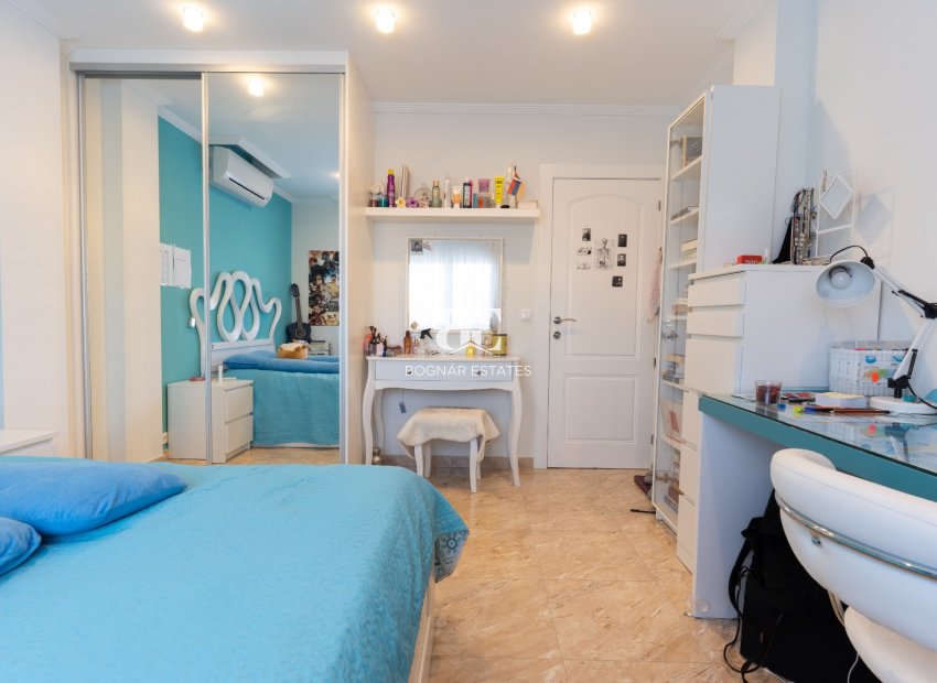 Wiederverkauf - Villa -
Torrevieja - Los Balcones