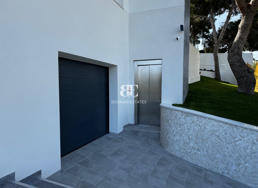 Wiederverkauf - Villa -
Torrevieja - Los Balcones