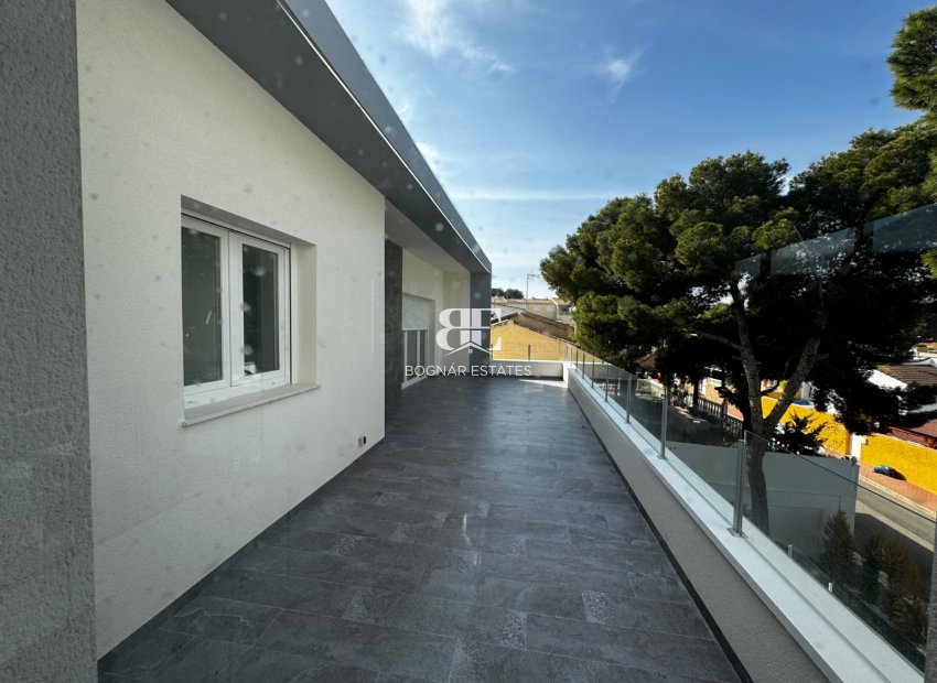 Wiederverkauf - Villa -
Torrevieja - Los Balcones
