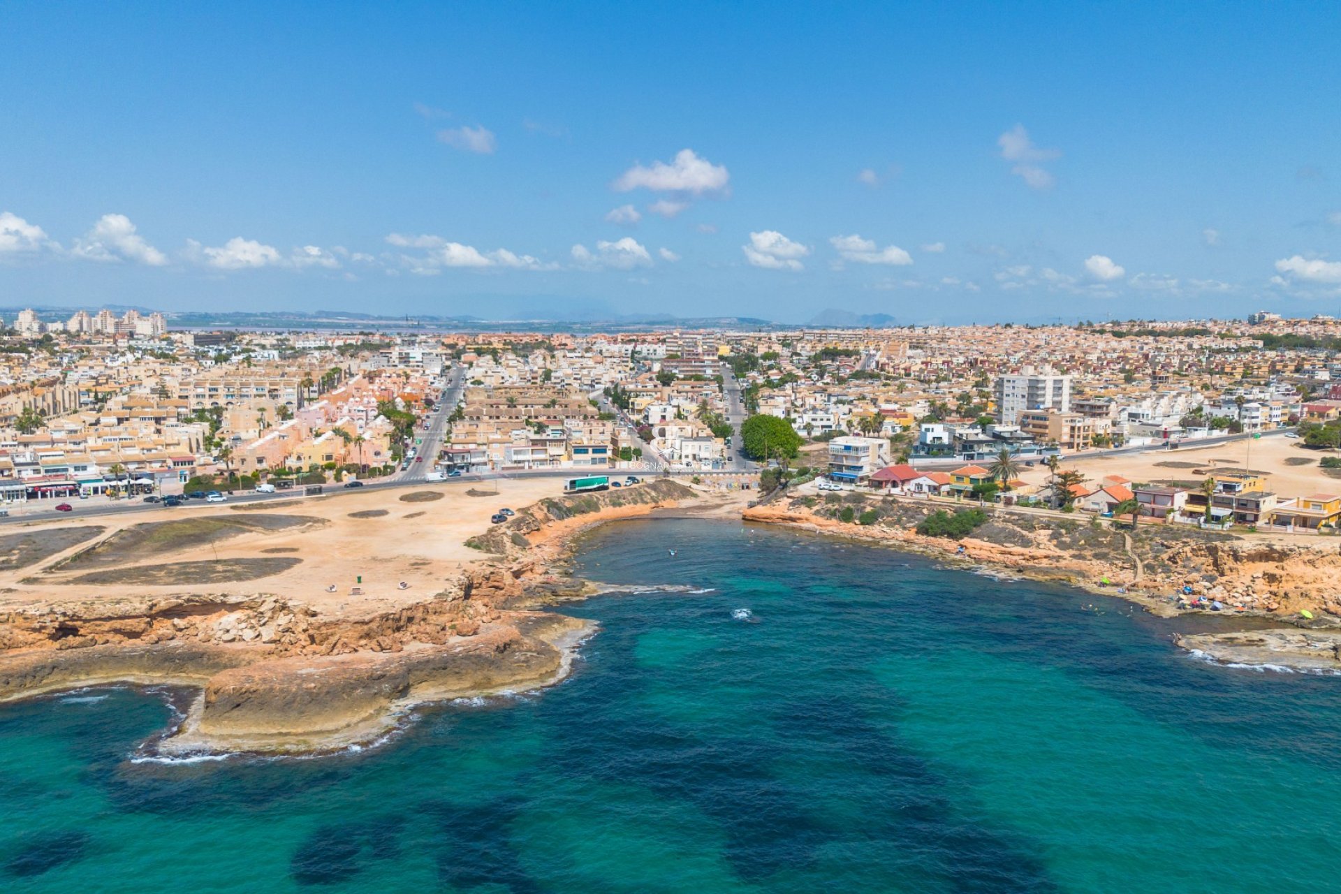 Wiederverkauf - Villa -
Torrevieja - Zona los Frutales