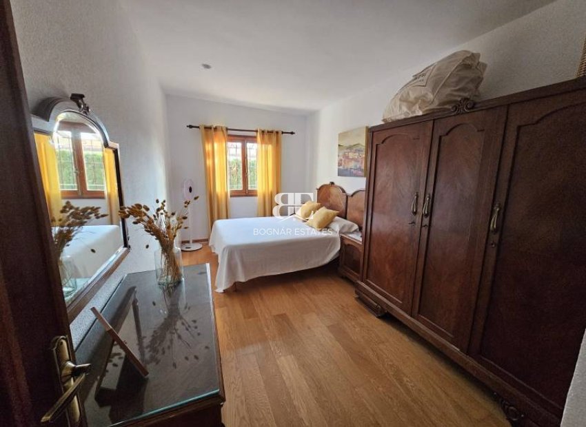 Wiederverkauf - Villa -
Villajoyosa - Varadero/ Estudiantes beach