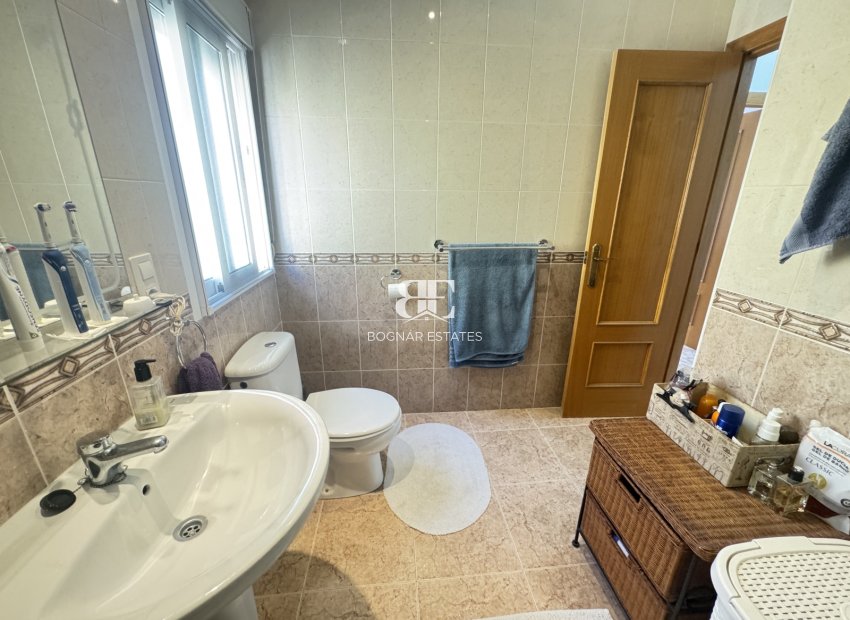 Wiederverkauf - Villa -
Villamartín - Lomas del Golf