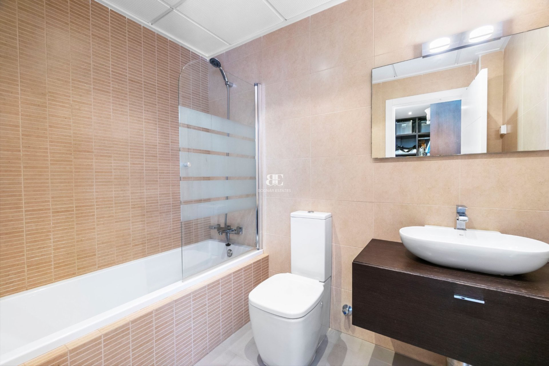 Wiederverkauf - Villa -
Villamartín - Los Dolses