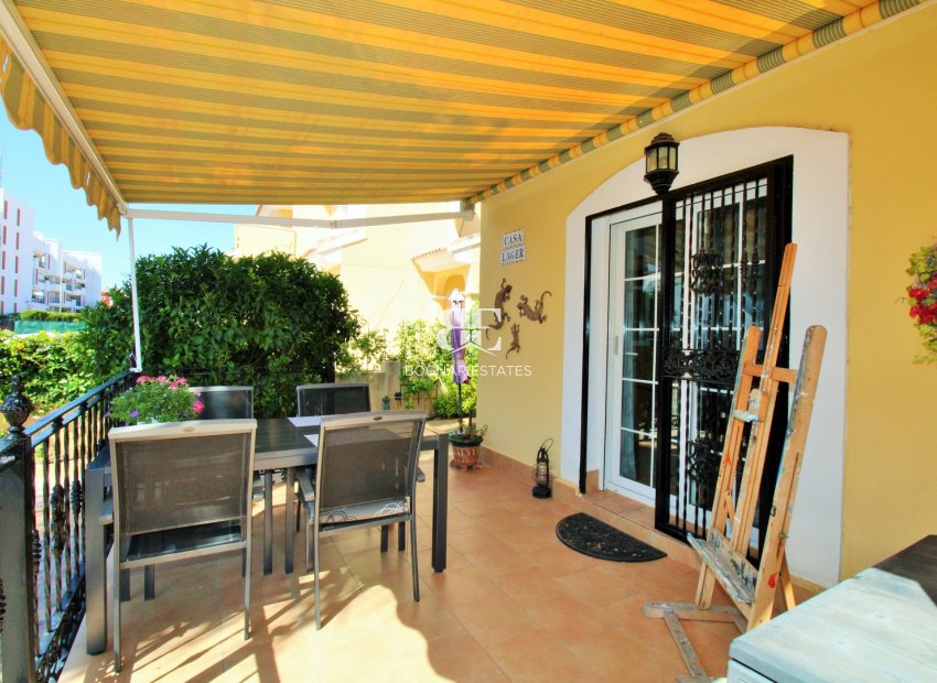 Wiederverkauf - Villa -
Villamartín - Los Dolses