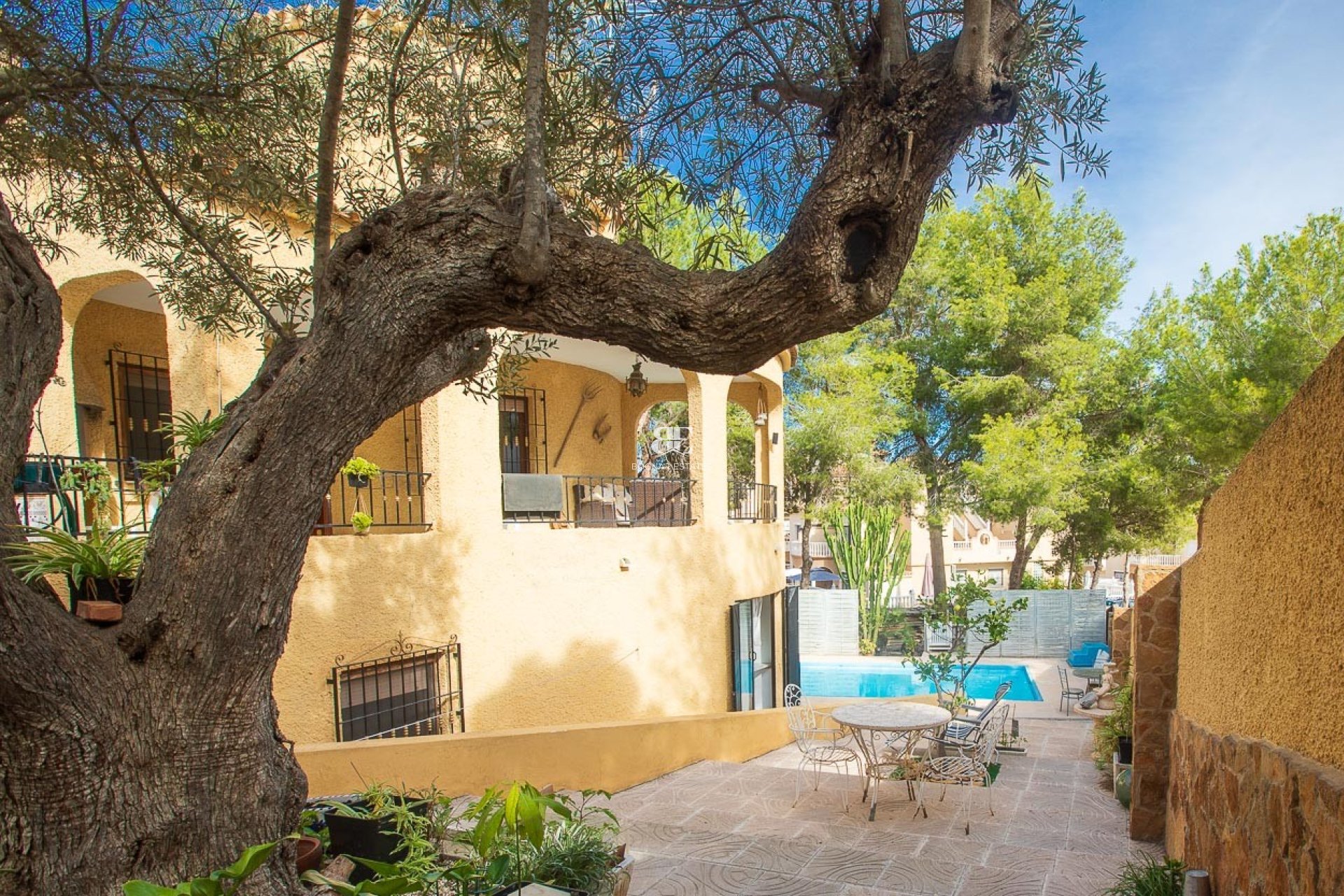 Wiederverkauf - Villa -
Villamartín - Res. Las Filipinas