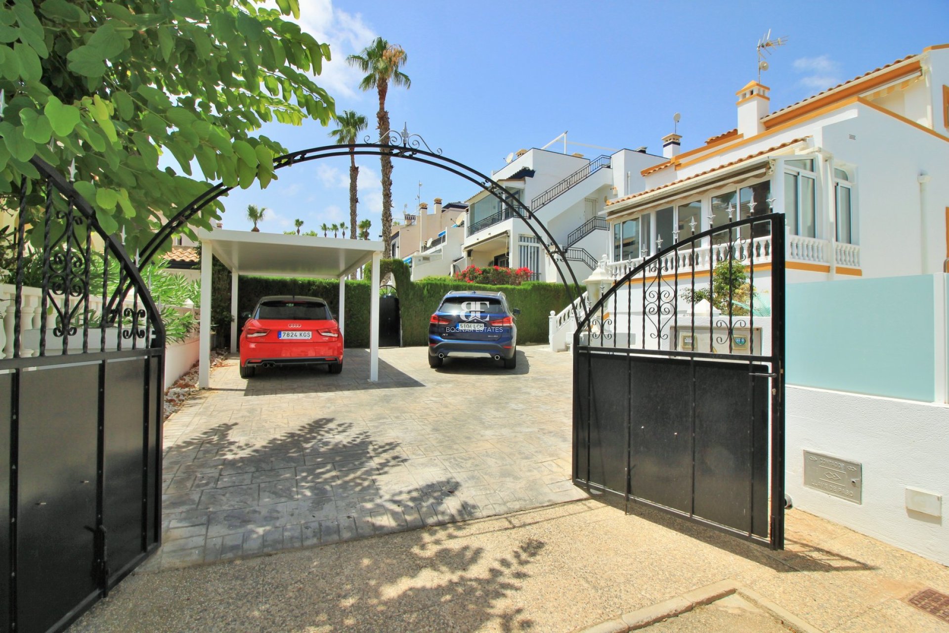 Wiederverkauf - Villa -
Villamartín