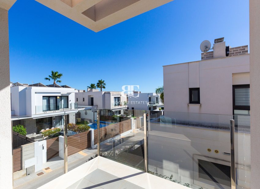 Wiederverkauf - Villa -
Vistabella Golf - Vistabella