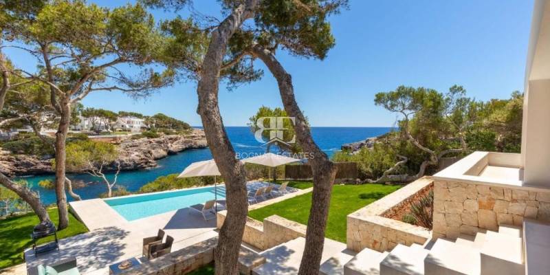 luxury villa Spain swimming pool