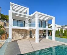 buying a house at calpe
