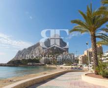 life Costa Blanca beach boulevard