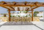 Herverkoop - Villa -
Torrevieja - Torreta Florida