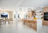 Herverkoop - apartment -
Benahavis - La Quinta