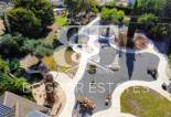 Resale - Country House -
San Miguel de Salinas