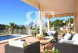 Resale - Villa -
Altea