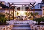 Resale - Villa -
Marbella - Nueva Andalucía