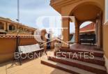 Resale - Villa -
Torrevieja - Costa Blanca