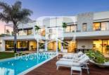 Herverkoop - Villa -
Marbella - East Marbella