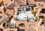 Herverkoop - apartment -
Marbella - Nueva Andalucía