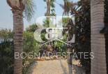 Resale - Villa -
Catral